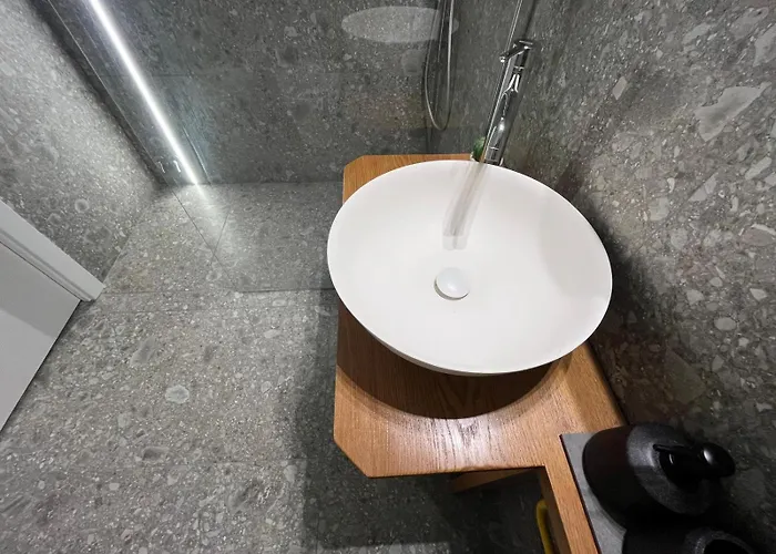 Gialla 아파트 *